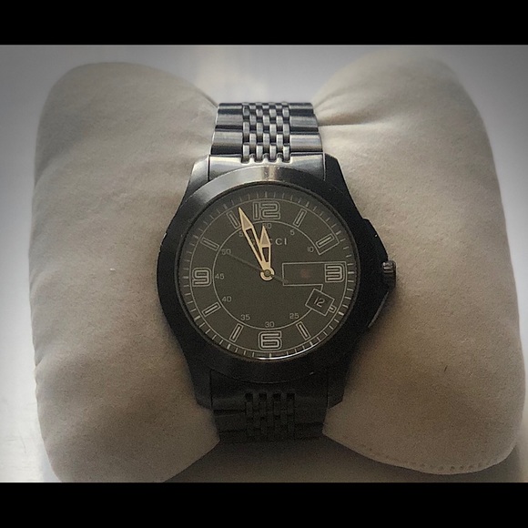 Gucci Watch - Picture 2 of 14